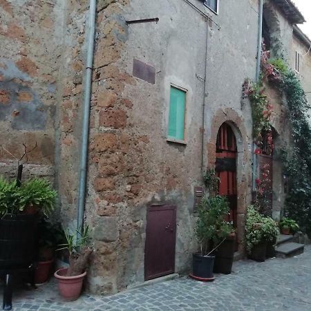 Relax Dal Caos Di Citta Apartment Barbarano Romano Екстериор снимка
